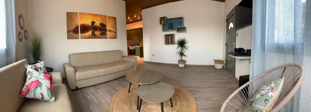 Aparthotel Iliovasilema Plati  Esterno foto
