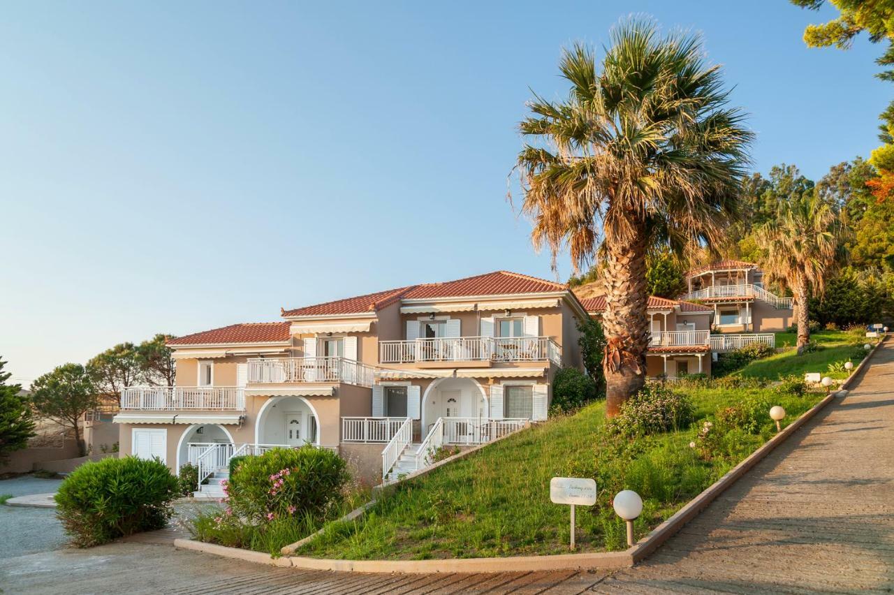Aparthotel Iliovasilema Plati  Esterno foto