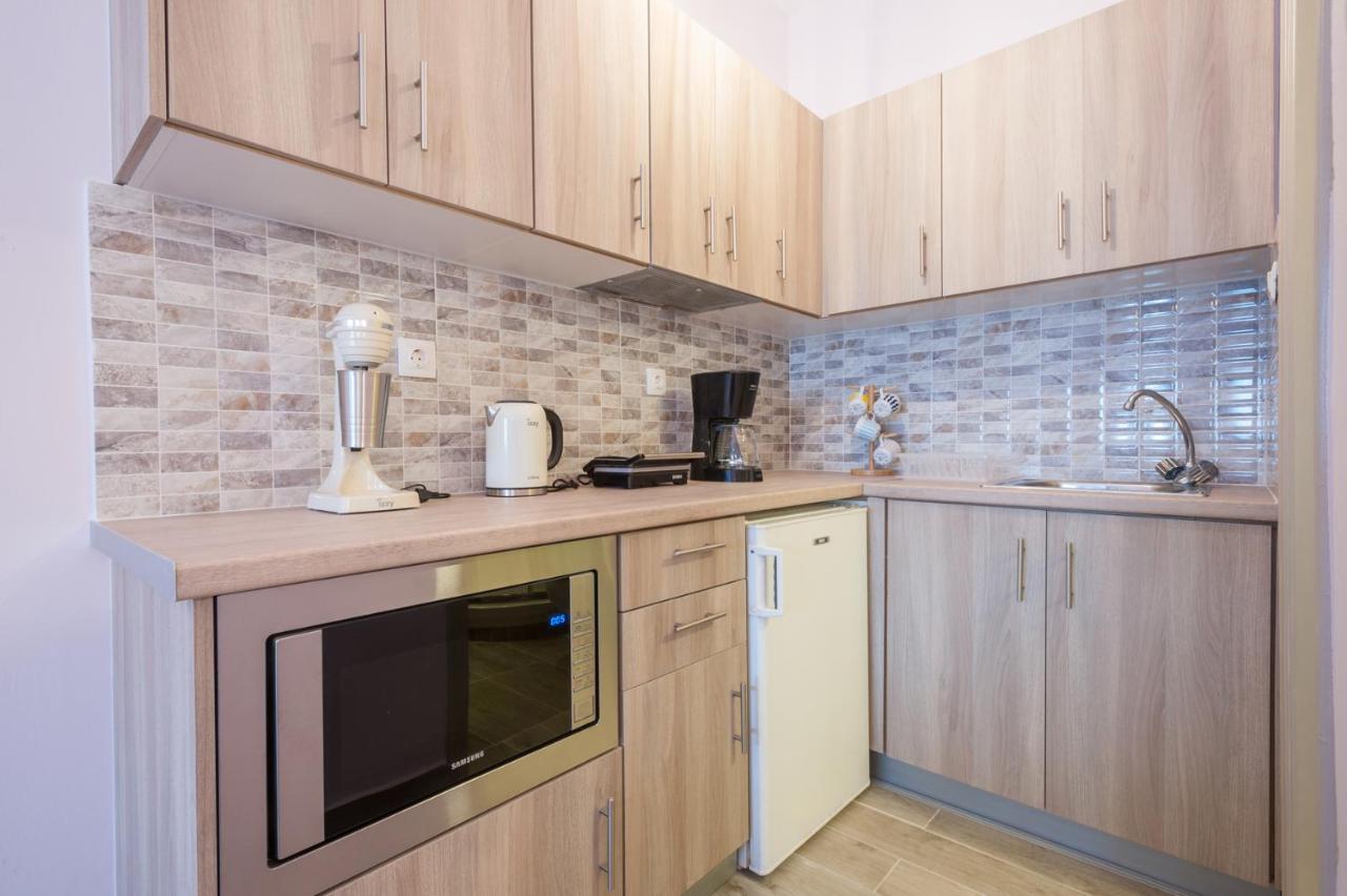 Aparthotel Iliovasilema Plati  Esterno foto